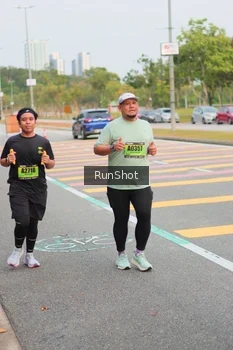 Runner Photo 5674370