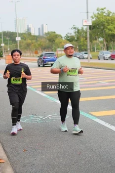 Runner Photo 5674392