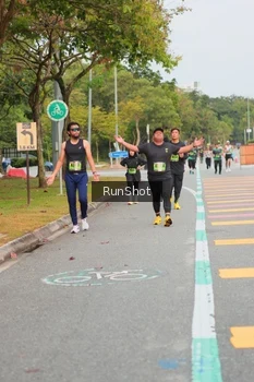 Runner Photo 5674432