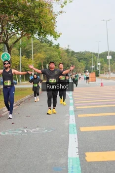 Runner Photo 5674438