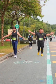Runner Photo 5674448