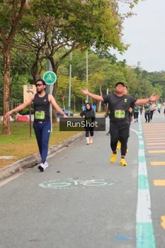 Runner Photo 5674451