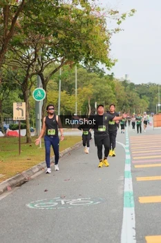 Runner Photo 5674454