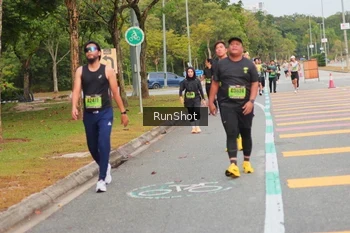 Runner Photo 5674464
