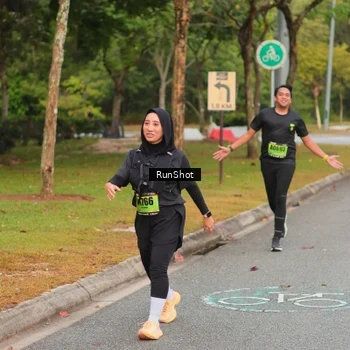 Runner Photo 5674478