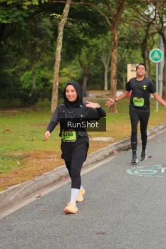 Runner Photo 5674484