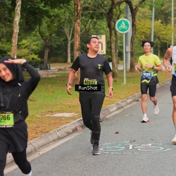 Runner Photo 5674490