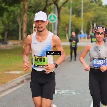 Runner Photo 5674510