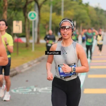Runner Photo 5674511