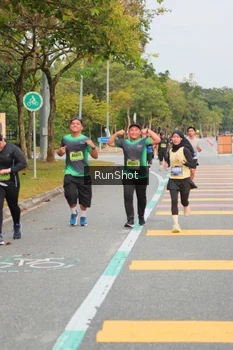 Runner Photo 5674523
