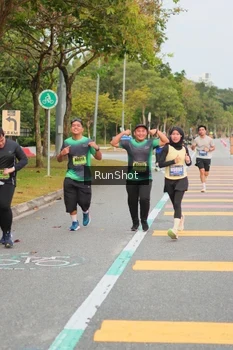 Runner Photo 5674526