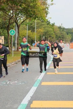 Runner Photo 5674533