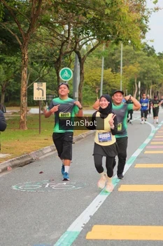 Runner Photo 5674537