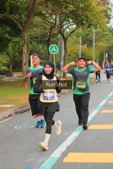 Runner Photo 5674540