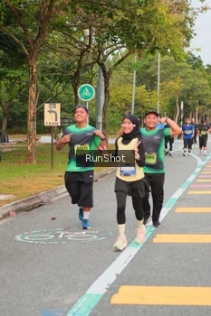 Runner Photo 5674545