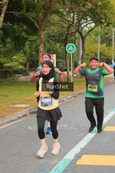 Runner Photo 5674546