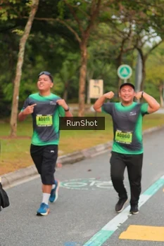 Runner Photo 5674551