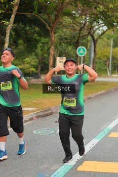 Runner Photo 5674557