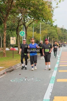 Runner Photo 5674581