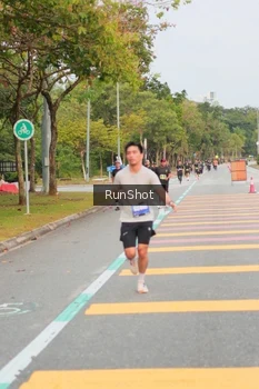 Runner Photo 5674587