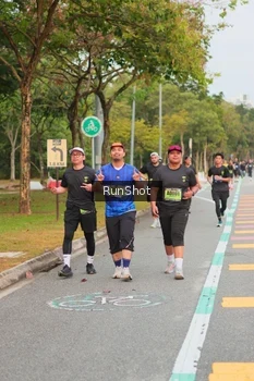 Runner Photo 5674588