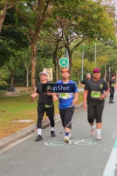 Runner Photo 5674598
