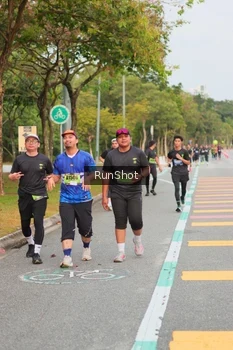 Runner Photo 5674599