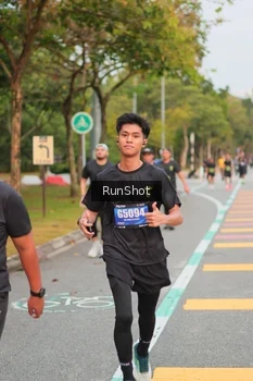 Runner Photo 5674608