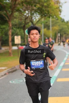 Runner Photo 5674618