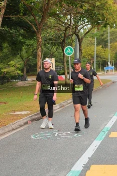 Runner Photo 5674625