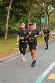 Runner Photo 5674633