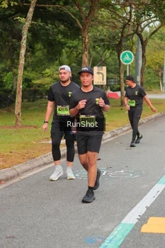Runner Photo 5674634