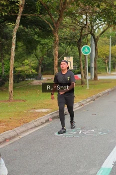 Runner Photo 5674637