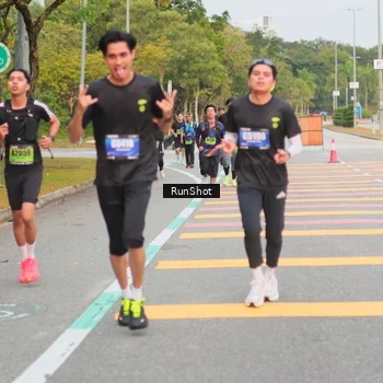Runner Photo 5674664