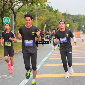Runner Photo 5674667
