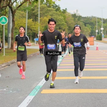 Runner Photo 5674679