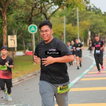 Runner Photo 5674697