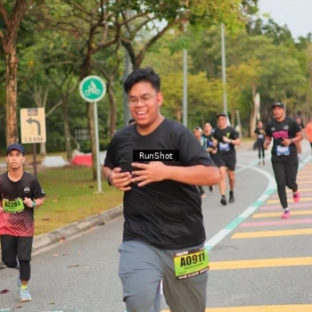 Runner Photo 5674698