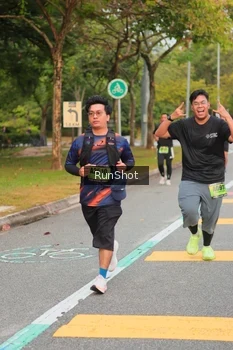 Runner Photo 5674700