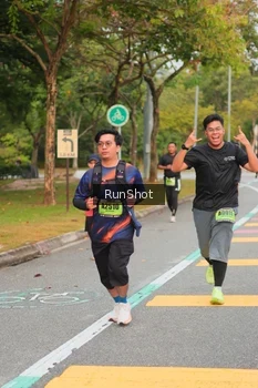 Runner Photo 5674701