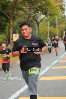 Runner Photo 5674702