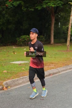 Runner Photo 5674709