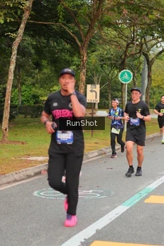 Runner Photo 5674714