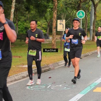 Runner Photo 5674725