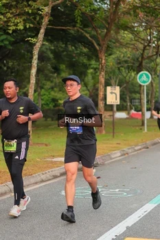 Runner Photo 5674729