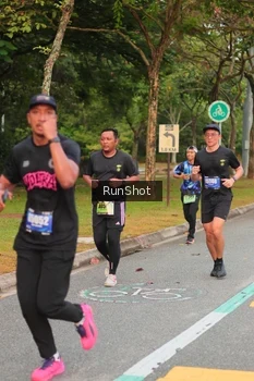Runner Photo 5674732
