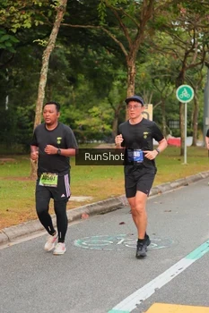 Runner Photo 5674741