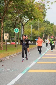 Runner Photo 5674758