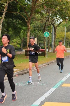 Runner Photo 5674777