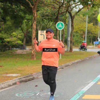 Runner Photo 5674792